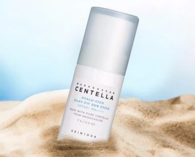 Слънцезащитен стик Skin1004 Hyalu-Cica Silky-Fit Sun Stick SPF50+ PA++++ Mini 7g