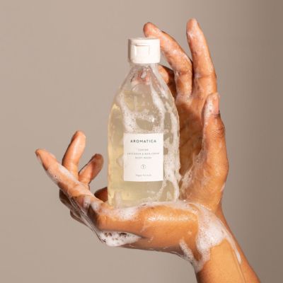 Нежен душ гел с лавандула и майорана AROMATICA Serene Body Wash Lavender & Marjoram 300 ml